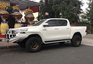 Picture of Dobinsons Siderails and steps - Suits Hilux (07/2015 - On)